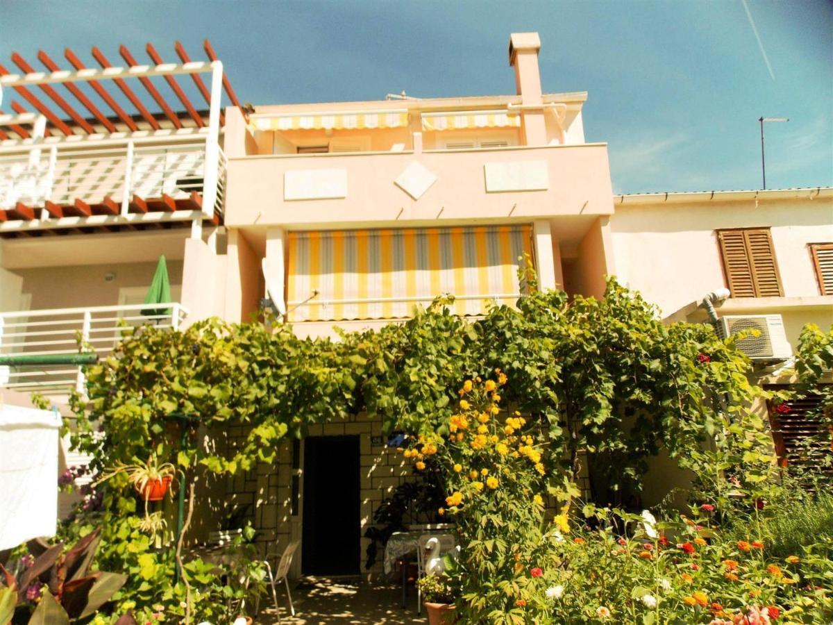 Guesthouse Jenny (Adults Only) Novalja Bagian luar foto
